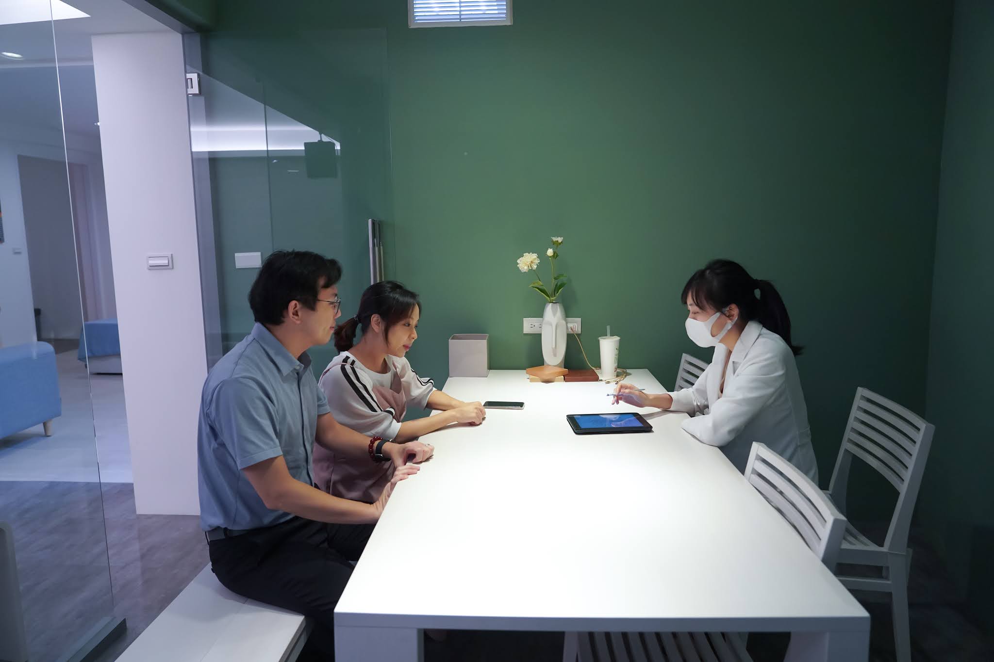 Dj琦琦-醫師娘陪你當媽媽推薦物理治療師客製床墊