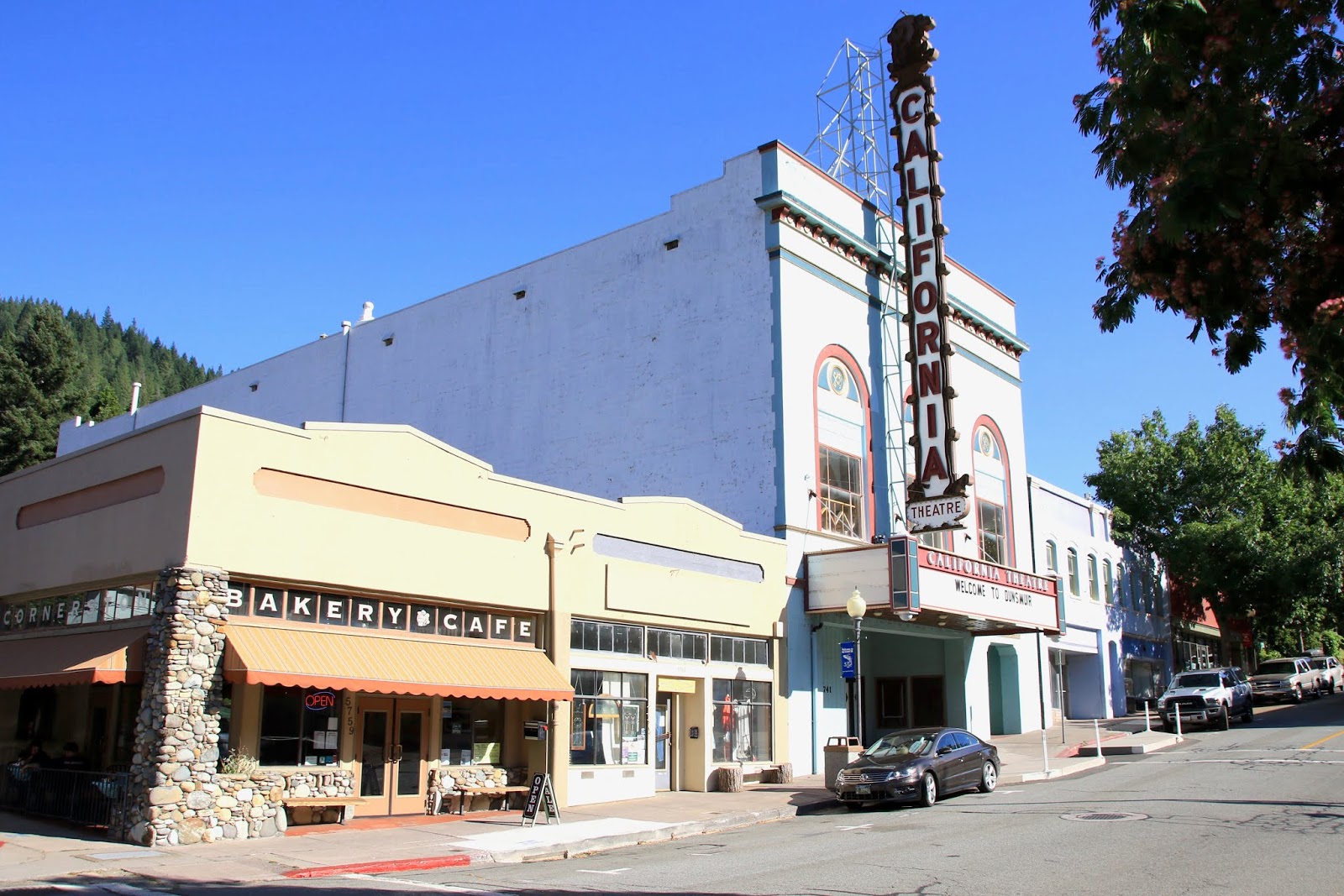 Travels with Twinkles Dunsmuir, California