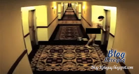 Video lucu Lelaki tidak berpakaian terkunci di luar bilik hotel