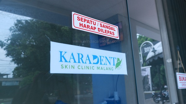 karadenta, karadenta clinic, karadenta malang, karadenta surabaya, karadenta jogja, karadenta bandung, karadenta samarinda, flek, jerawat, menghilangkan jerawat, terapi jerawat, laser, sinar laser, whitening, kerutan, penuaan dini, perawatan wajah di malang, facial, facial di rumah,