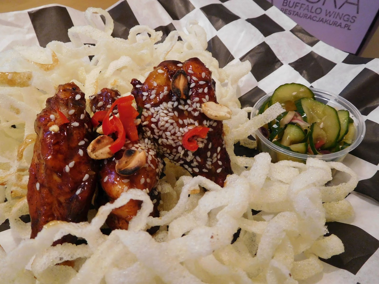 KURA BUFFALO WINGS O kura co za smak!