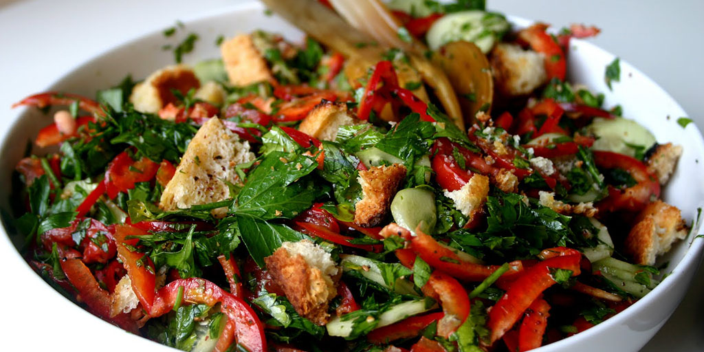 Fatttush / Mixed Herbs and Toasted Bread Salad Recipe LEBANESE RECIPES