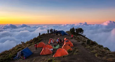 Here Plawangan Sembalun Crater Rim altitude 2639 meter Mount Rinjani