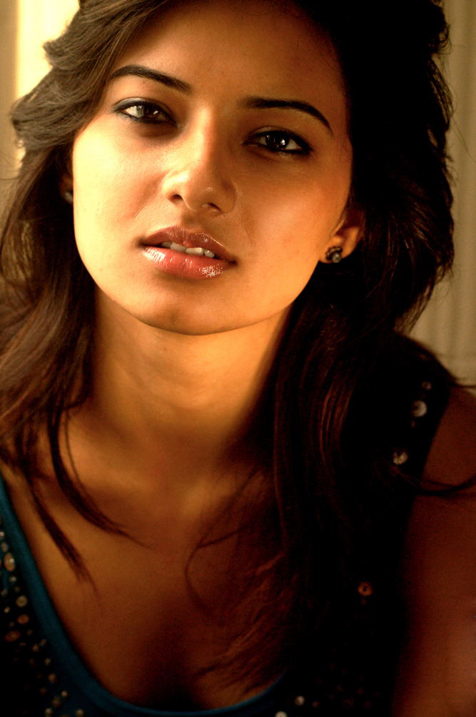 Desi Hot Indians Actress Photos Isha Chawla Hot Photos -7755