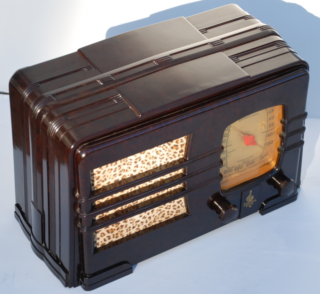 *American*Radio*Design* - - Deco-Mid Century, Retro Styled Vintage Tube