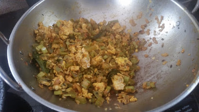 snake gourd egg stir fry, potlakai palya with egg