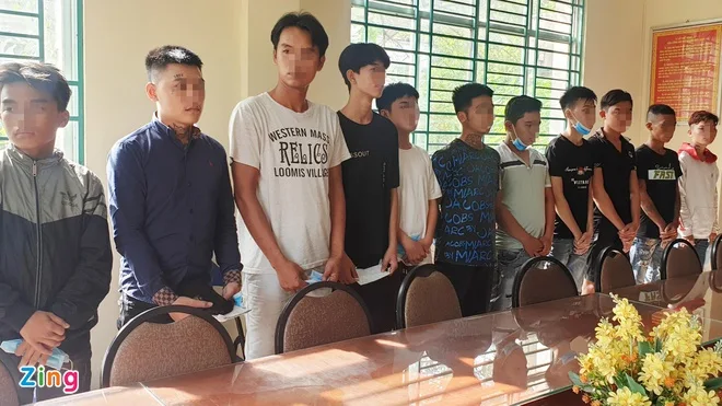 Triệu tập nhóm côn đồ đập phá quán trà sữa ở TP.HCM Triệu tập nhóm côn đồ đập phá quán trà sữa ở TP.HCM