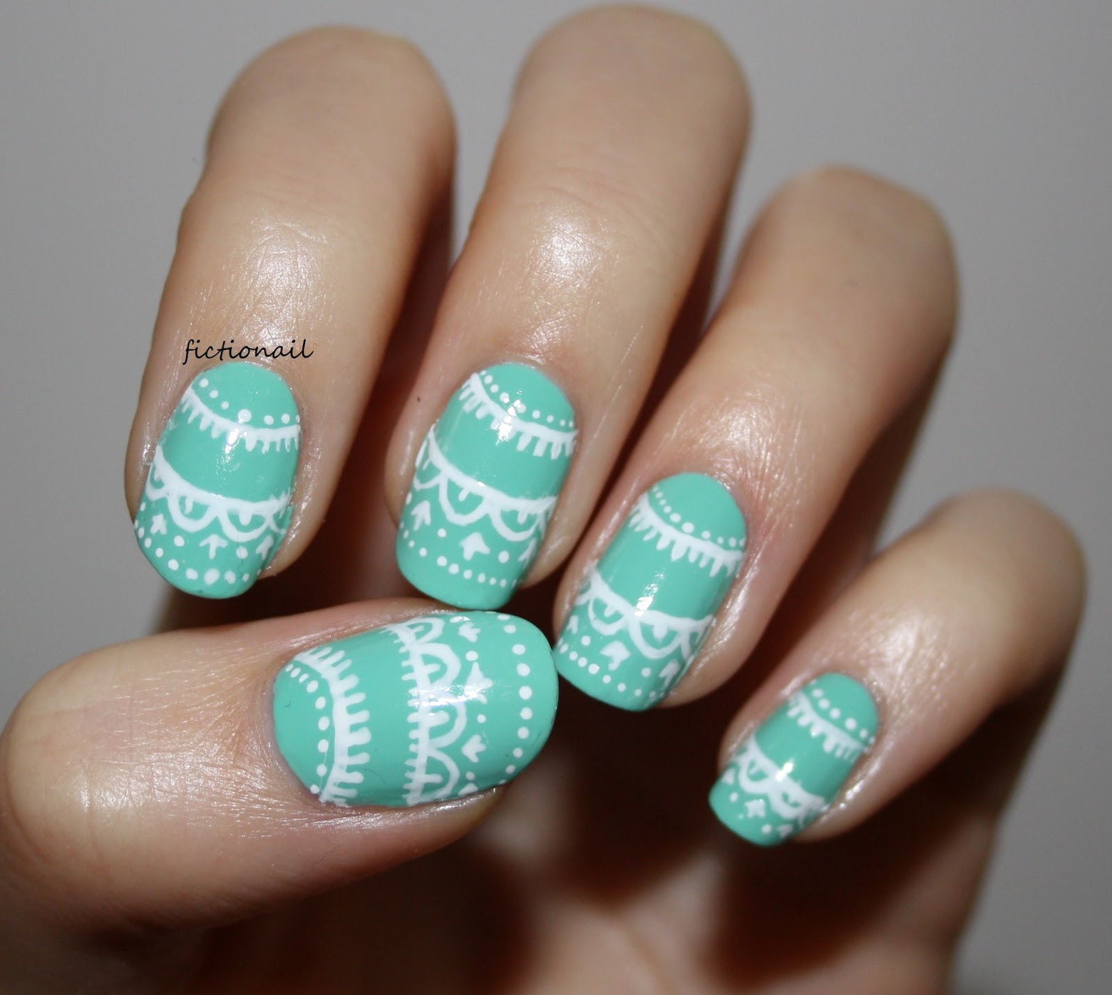 Delicate Spring Lace Nails