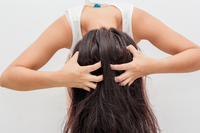 Comment faire un massage capillaire pour avoir des beaux cheveux sains