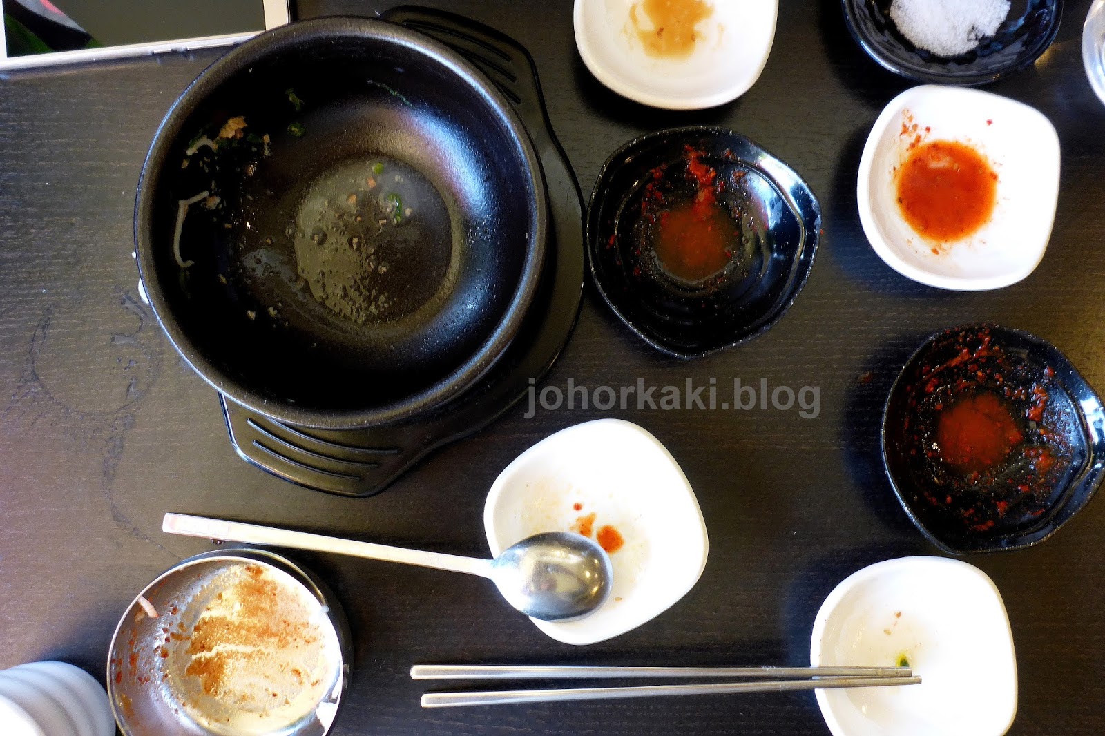 Seolleongtang Ox Bone Soup. Kimchi House. Bloor Koreatown Toronto Tony