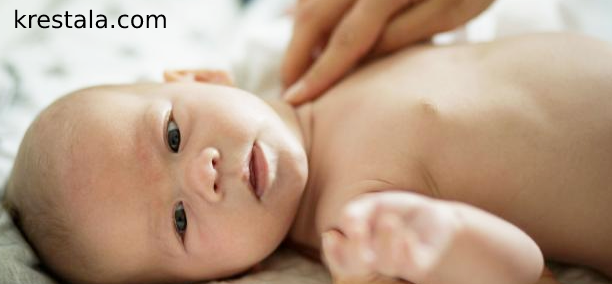 أسباب ظهور بقع بنية على جلد الطفل الرضيع