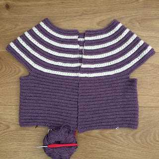 Working the body of a top-down crochet cardigan