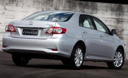 AUTOS&AUTOS: Toyota apresenta Corolla 2012