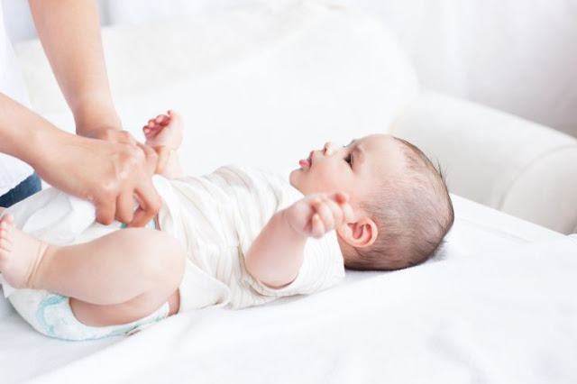 Ini Bahaya Jika Bersihkan Bekas Pipis Bayi Kurang Bersih Ini Bahaya Jika Bersihkan Bekas Pipis Bayi Kurang Bersih