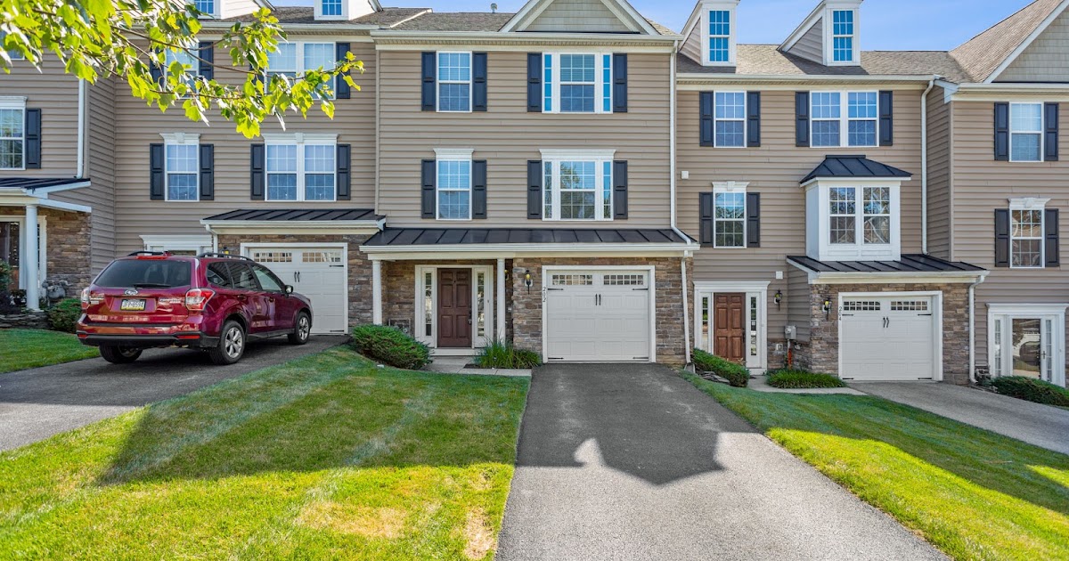 Downingtown Real Estate 202 Tall Trees Circle DowningtownPA 19335