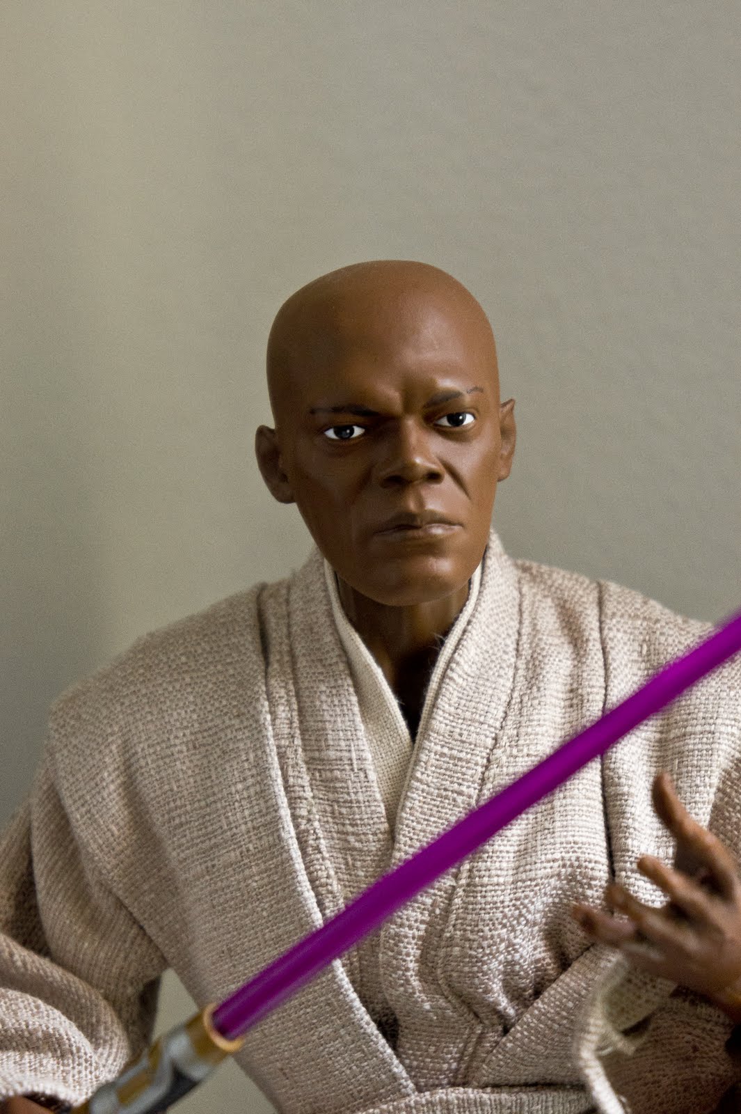 Male Figures and Friends! Mace in Action