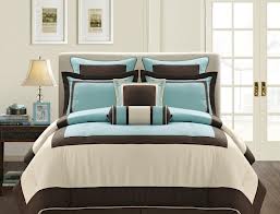 Teal Bedding: Teal Bedding – Have you considered it?