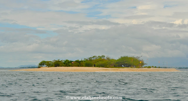 Manadi aka White Island | Occidental Mindoro