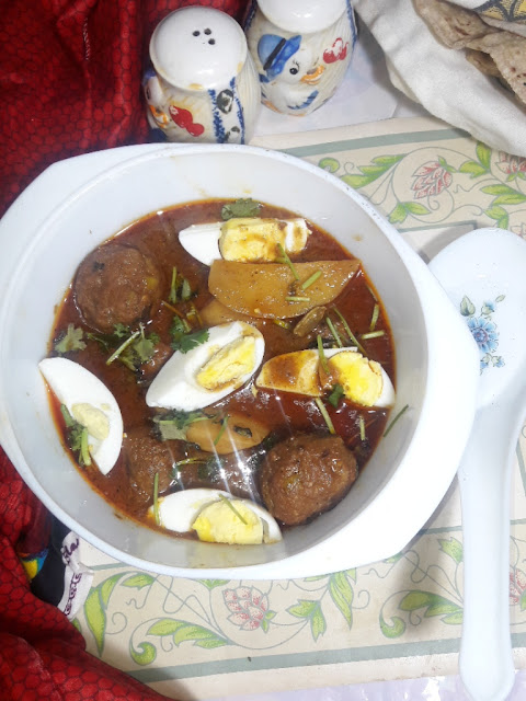 kofta-aloo-curry