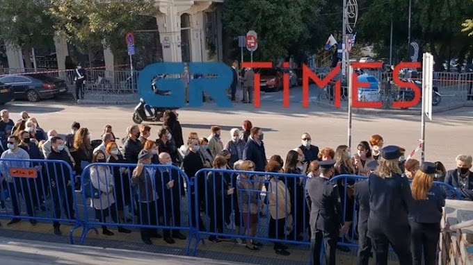 Θεσσαλονίκη: Ουρές πιστών και συνωστισμός στον Άγιο Δημήτριο