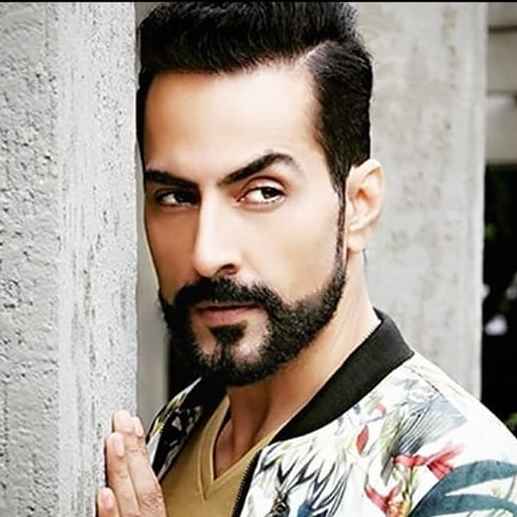 Sudhanshu Pandey Wiki, Biography, Age, Wife, Facts, Image and More