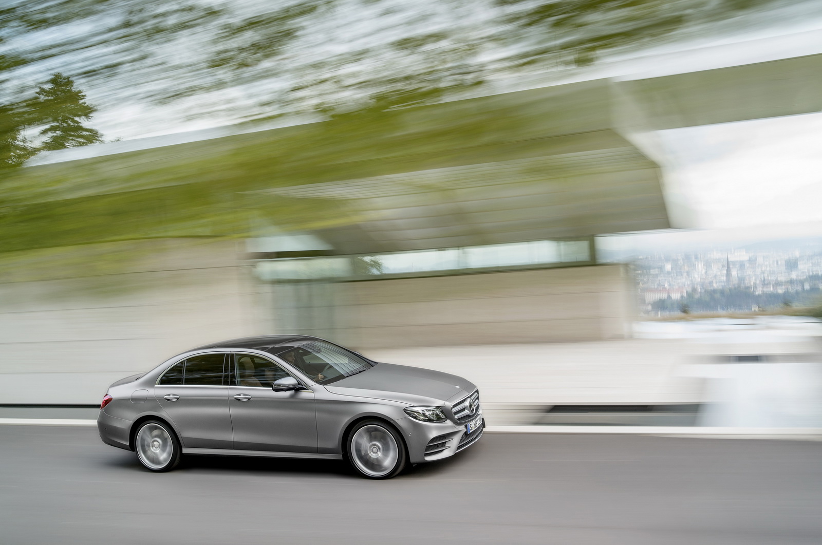 Mercedes Details Brand New Diesel Engine In E Class