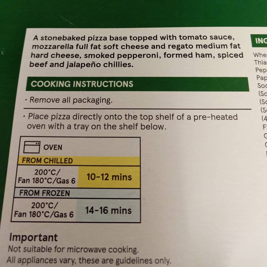 Supersupergirl's Food Reviews [Review] Tesco Stonebaked Spicy Meat Feast Pizza 305G