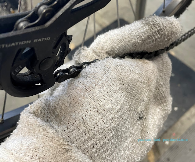 B.O.G. Series How To Lubricate Your Chain LaptrinhX