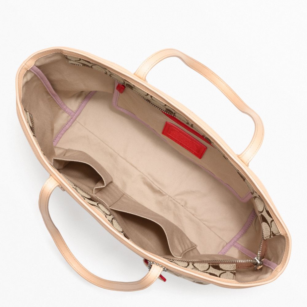 Handbag Reveal: COACH Weekend Medium Zip Top Tote in Signature C Fabric  (F23465) - Jello Beans