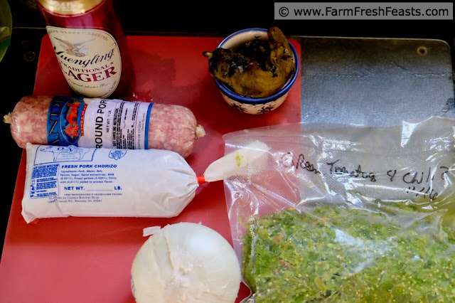 image of ingredients used to make Chorizo Green Tomato Chili