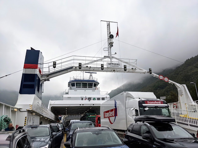 Norway Road Trip: Loaded car ferry