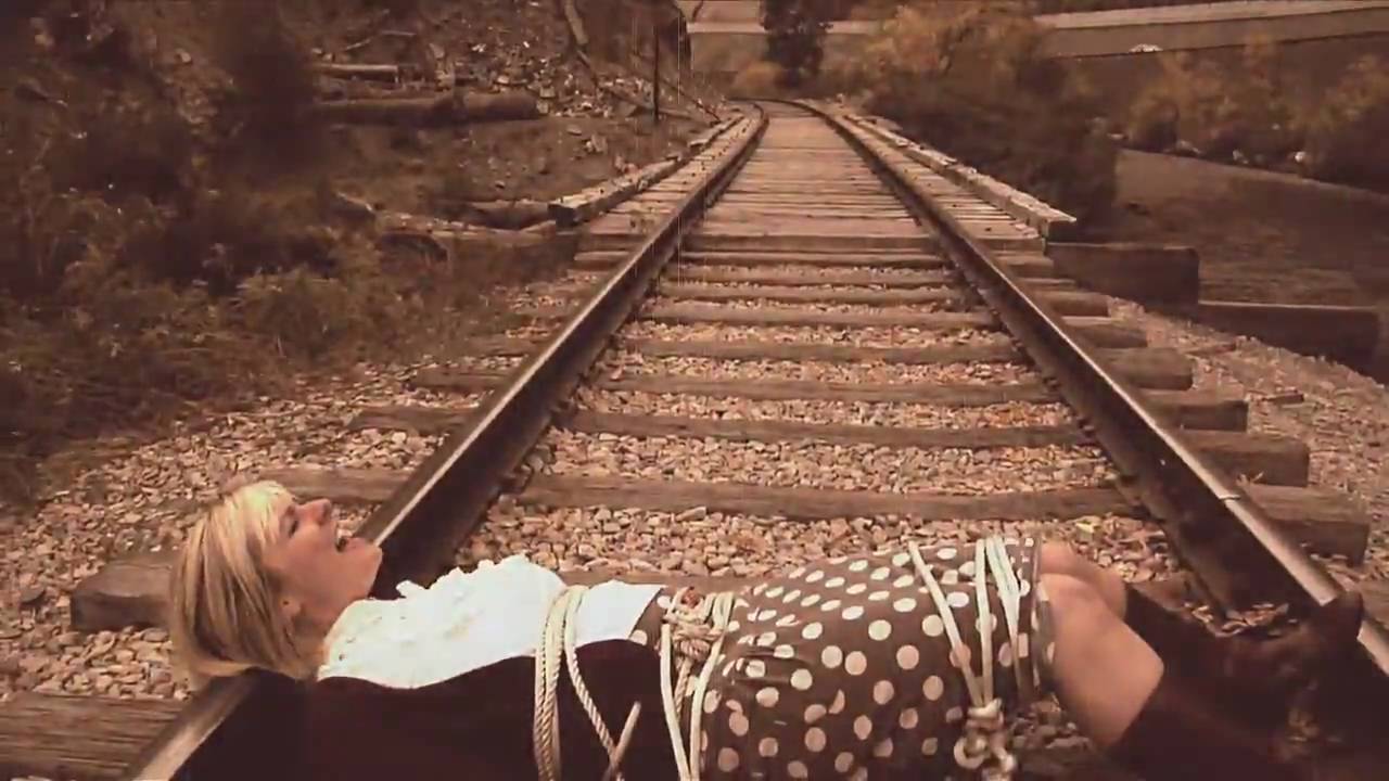 криста уортингтон убийство. девушки tied. Damsel in distress. Damsel in distress. American damsels in distress.