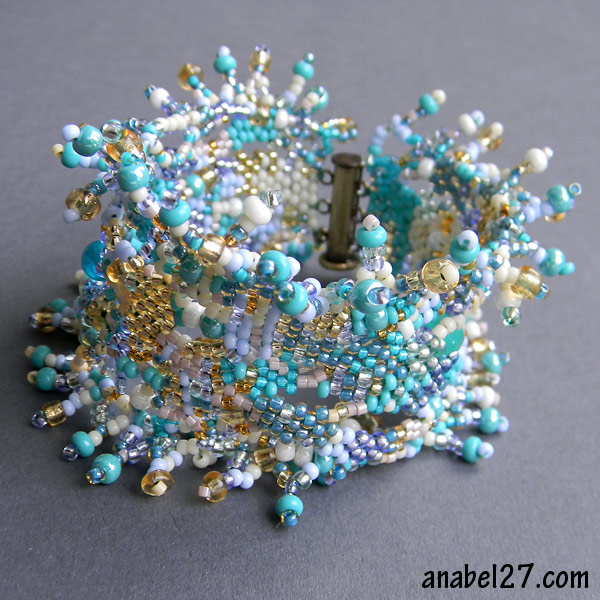 bracelet freeform peyote beading beadwork beadweaving free form jewelry