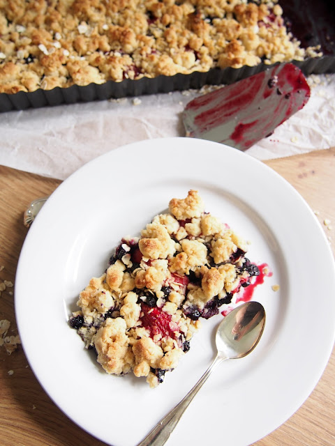 Kaurainen marjapaistos