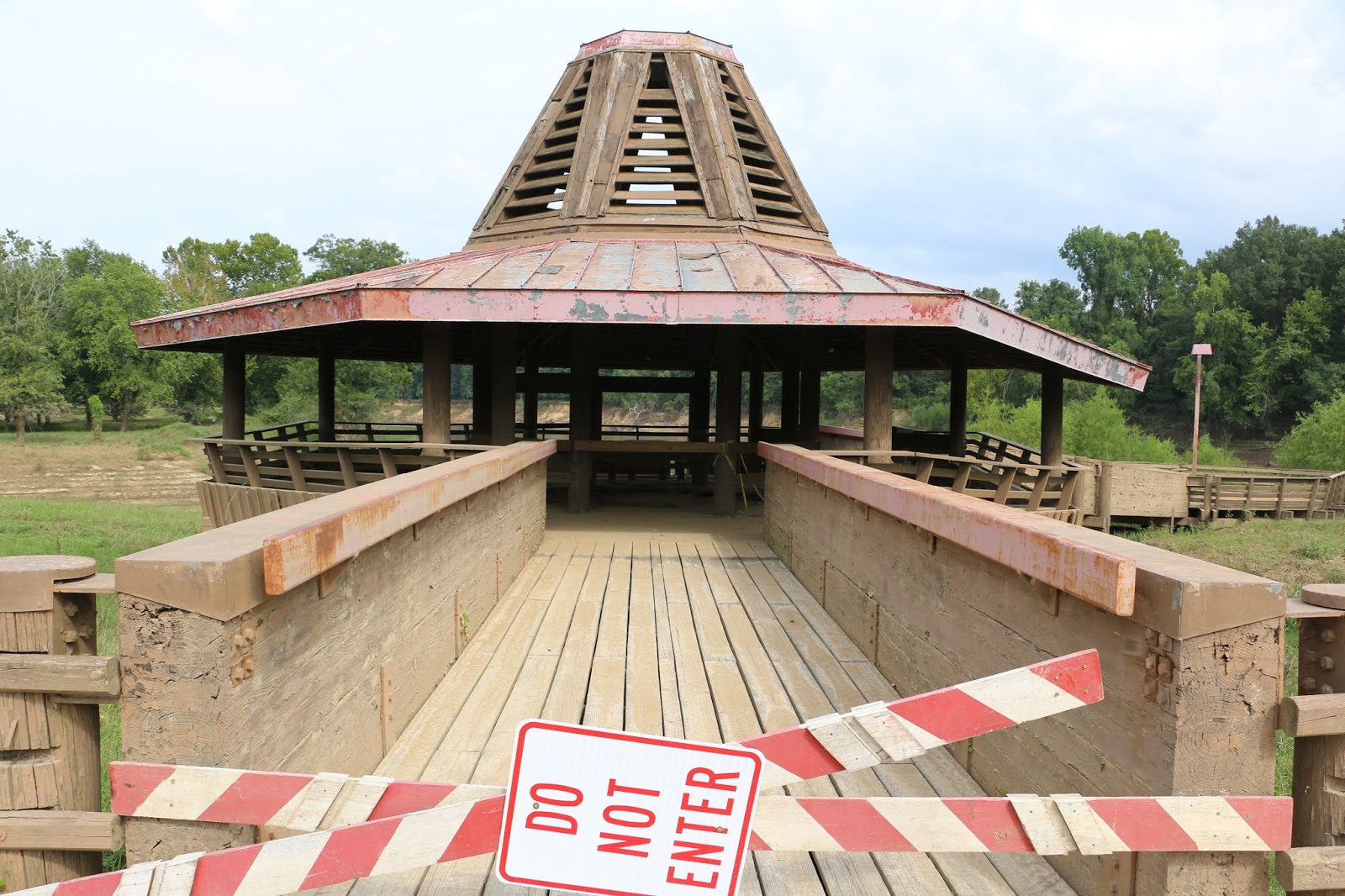 The Gazeebook Camden, Arkansas