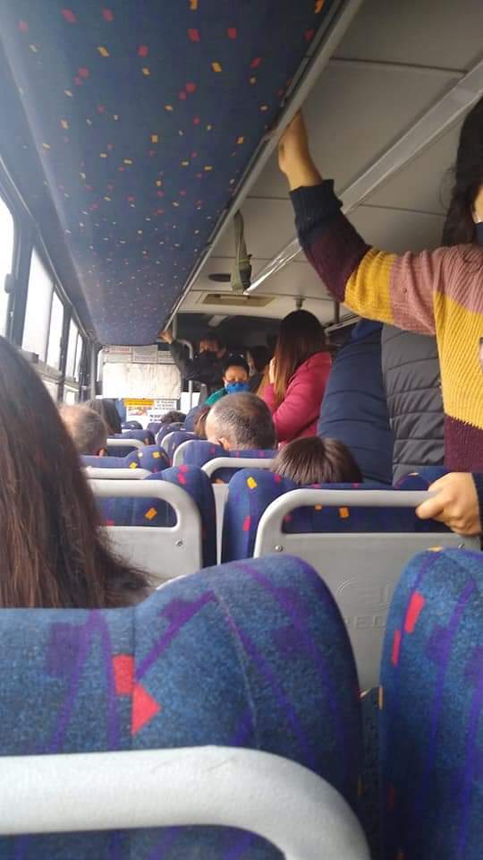 DENUNCIA | Buses de Colbun - Linares viajando con gente de pie