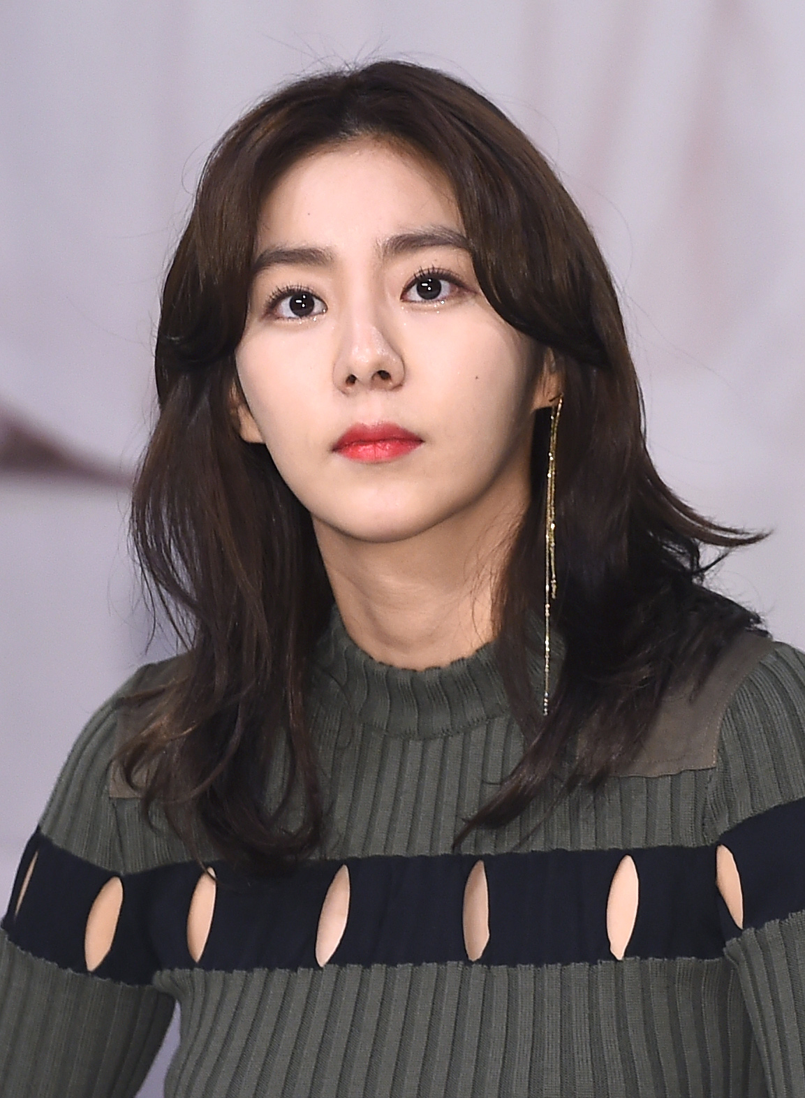After School S Uee Begins To Win Recognition From The