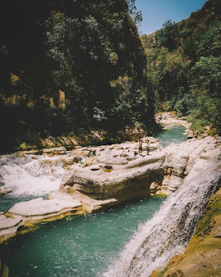 Air terjun keren di Sumba Timur