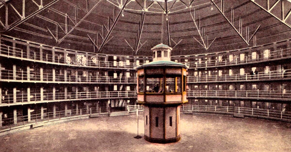 [Image: modelo-panoptico-foucault.jpg]