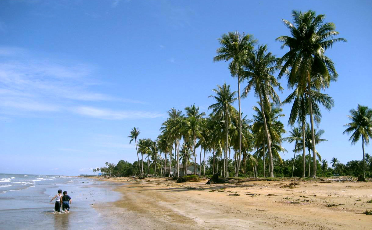 Indahnya Pantai Takisung, Objek Wisata Kalimantan Selatan