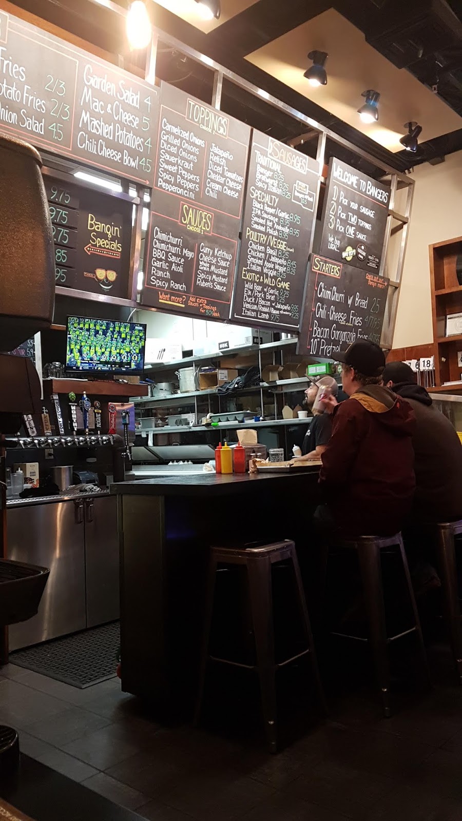 CombatCritic's TravelValue™ Bend, Oregon Yelp's TopRated Restaurant