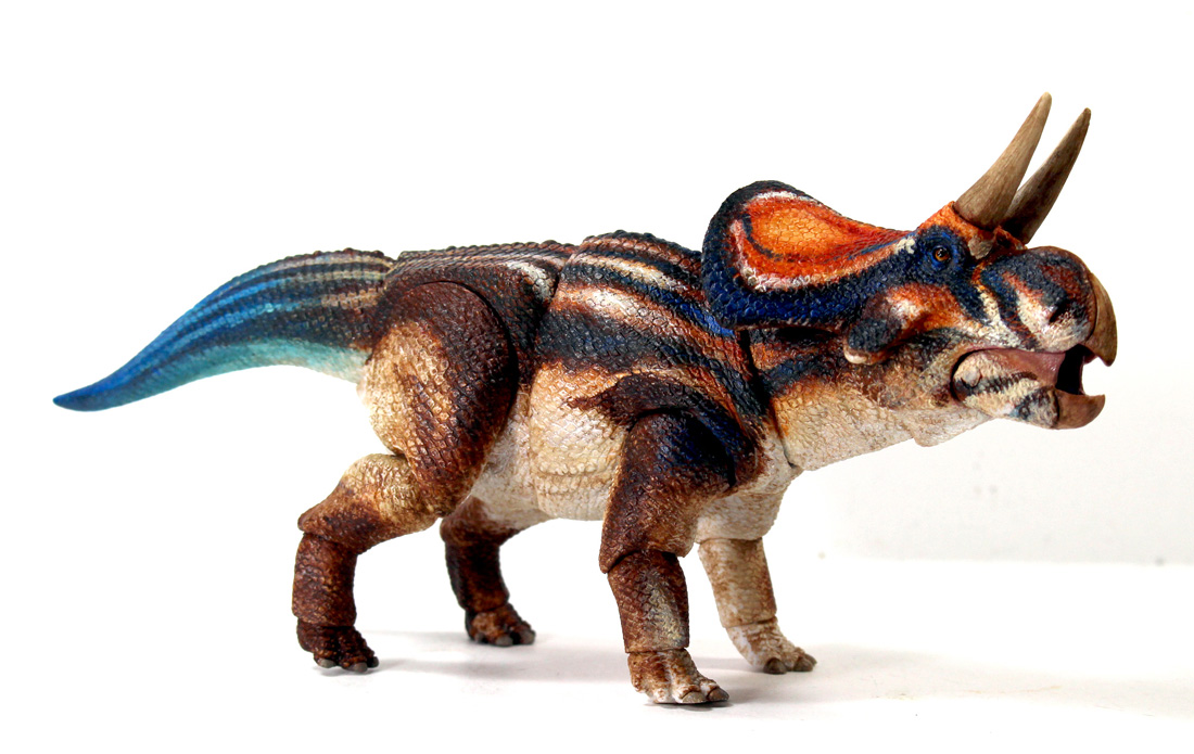 Bedoel bereik Romanschrijver Idle Hands: More Amazing Dino Action Figures Coming from Creative Beast!