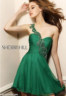 8 - Convidadas/Guest by Sherri Hill