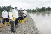 Tanggul Jebol, Sungai Padang Dikunjungi Langsung Menteri PUPR RI 