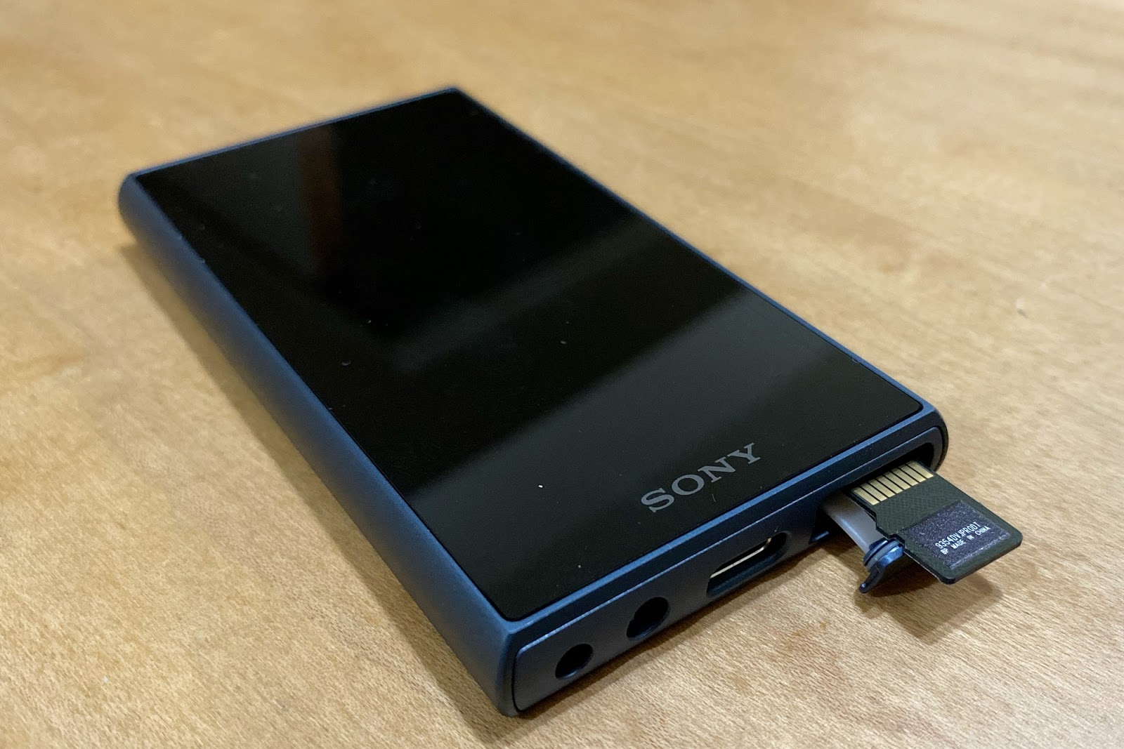 SONY ウォークマン NW-A105★128GBマイクロSDつき