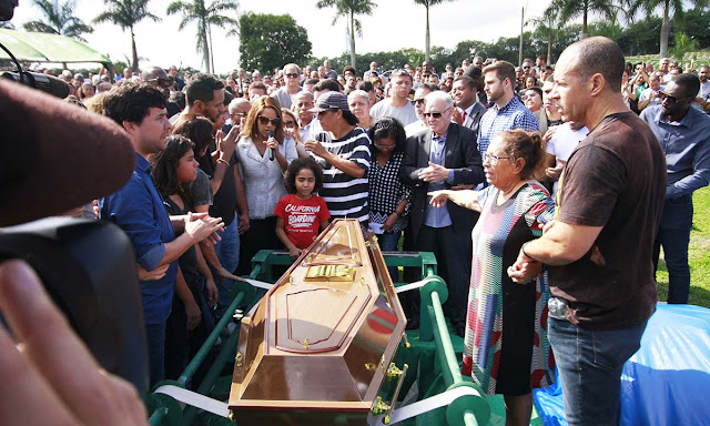 Dois filhos de deputada são presos suspeitos de matar o pai no Rio