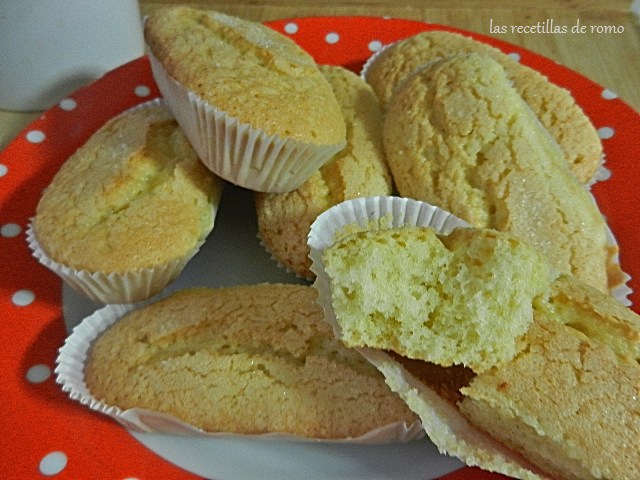 Magdalenas valencianas