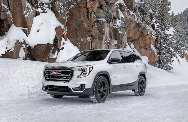 2022 GMC Terrain Review