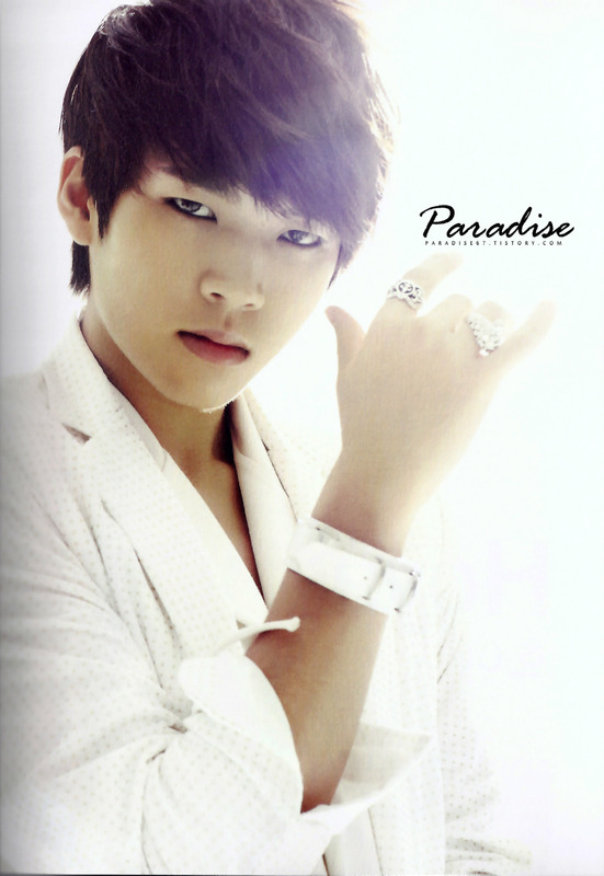 Infinite woohyun. ухён infinite. нам ухён 2022. нам у хён. Infinite woohyun.