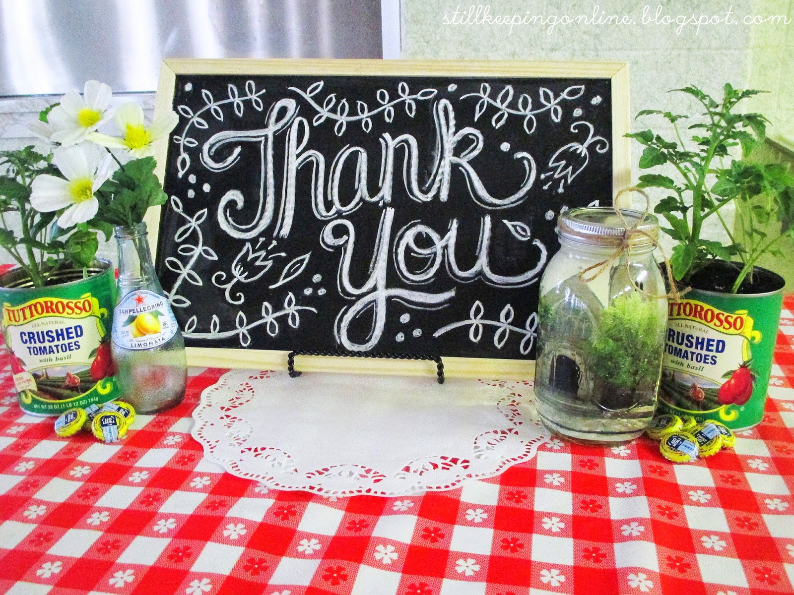 Still Keeping On The Narrow Way: Decorating For A "Thank You" Dinner